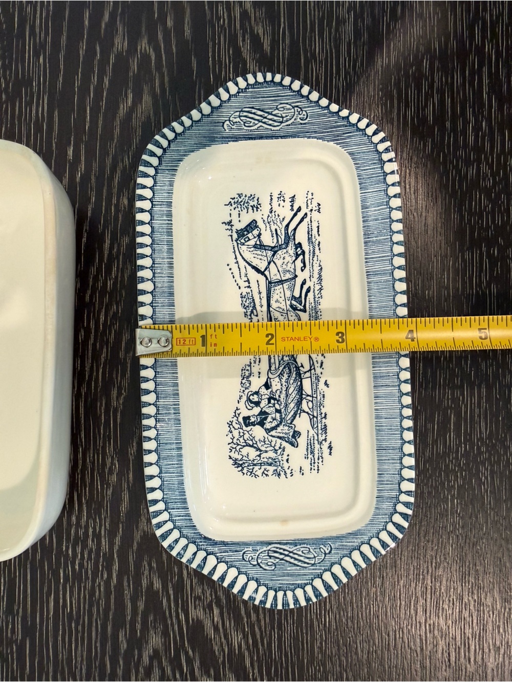 Royal China CURRIER & IVES PATTERN 2 pc Butter Dish MADE IN USA - Picture 4 of 5